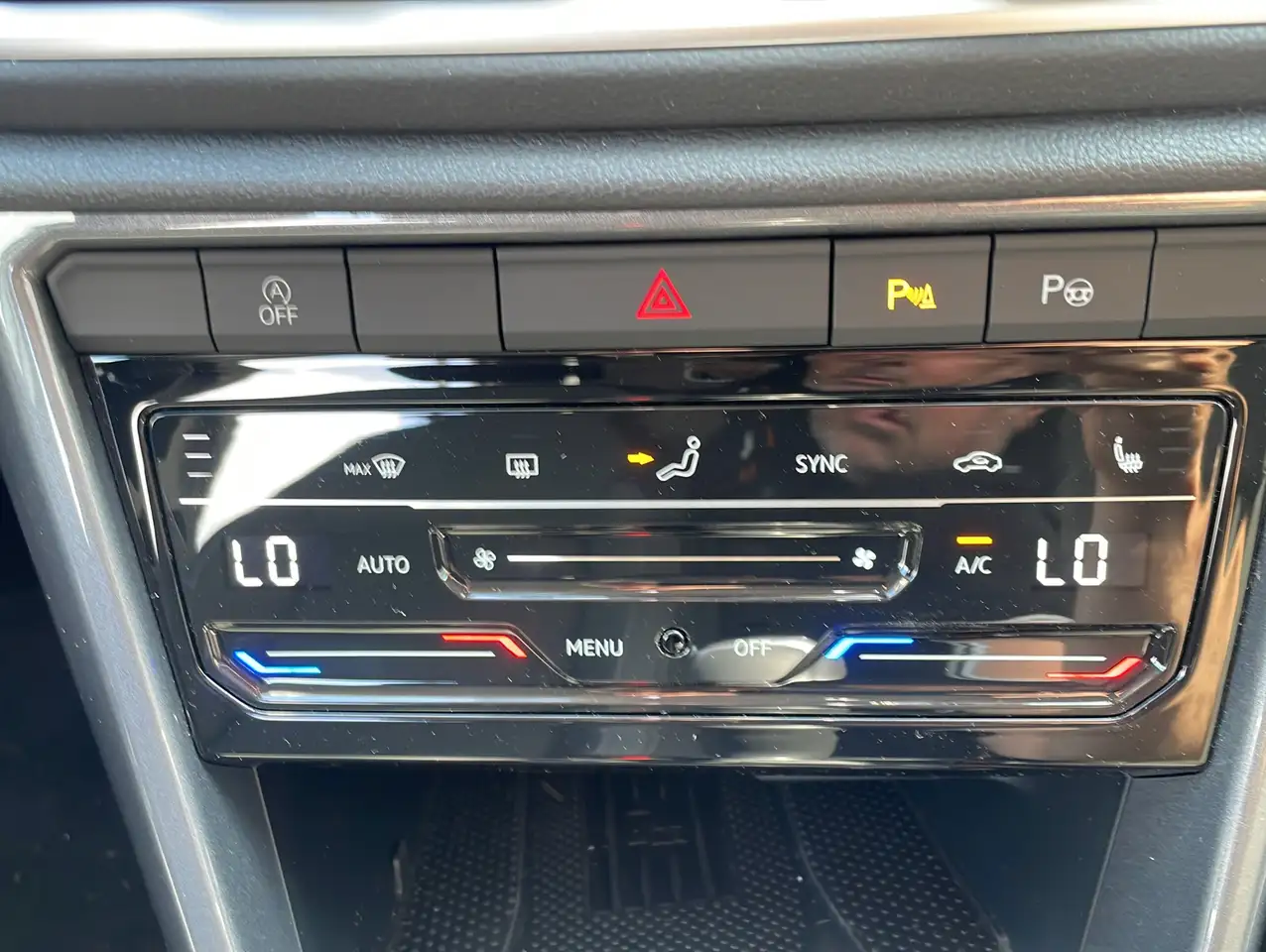Volkswagen T-Roc 12