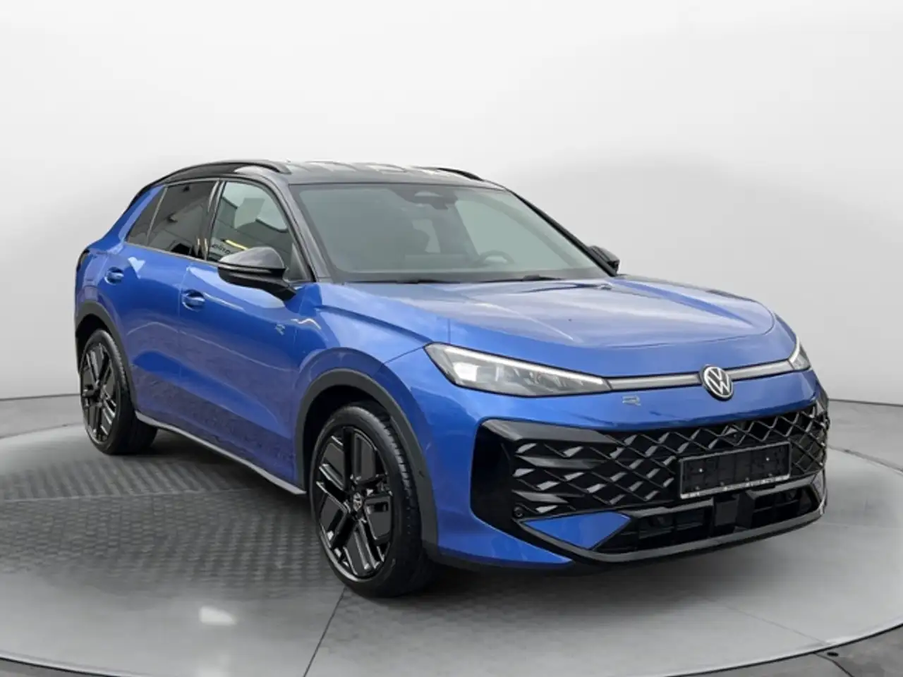 Volkswagen T-Roc 3