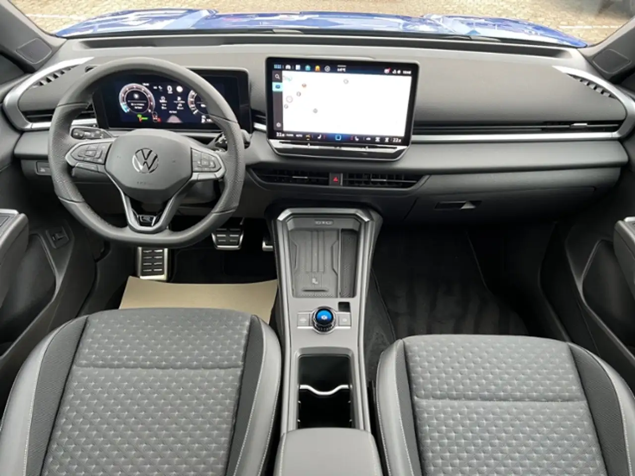 Volkswagen T-Roc 11