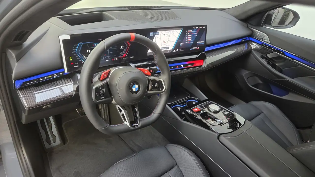 BMW M5 9