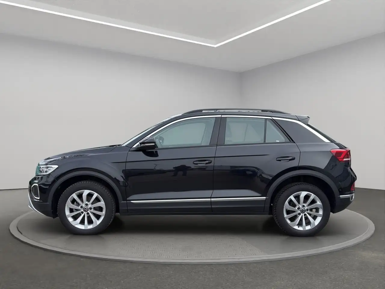 Volkswagen T-Roc 5