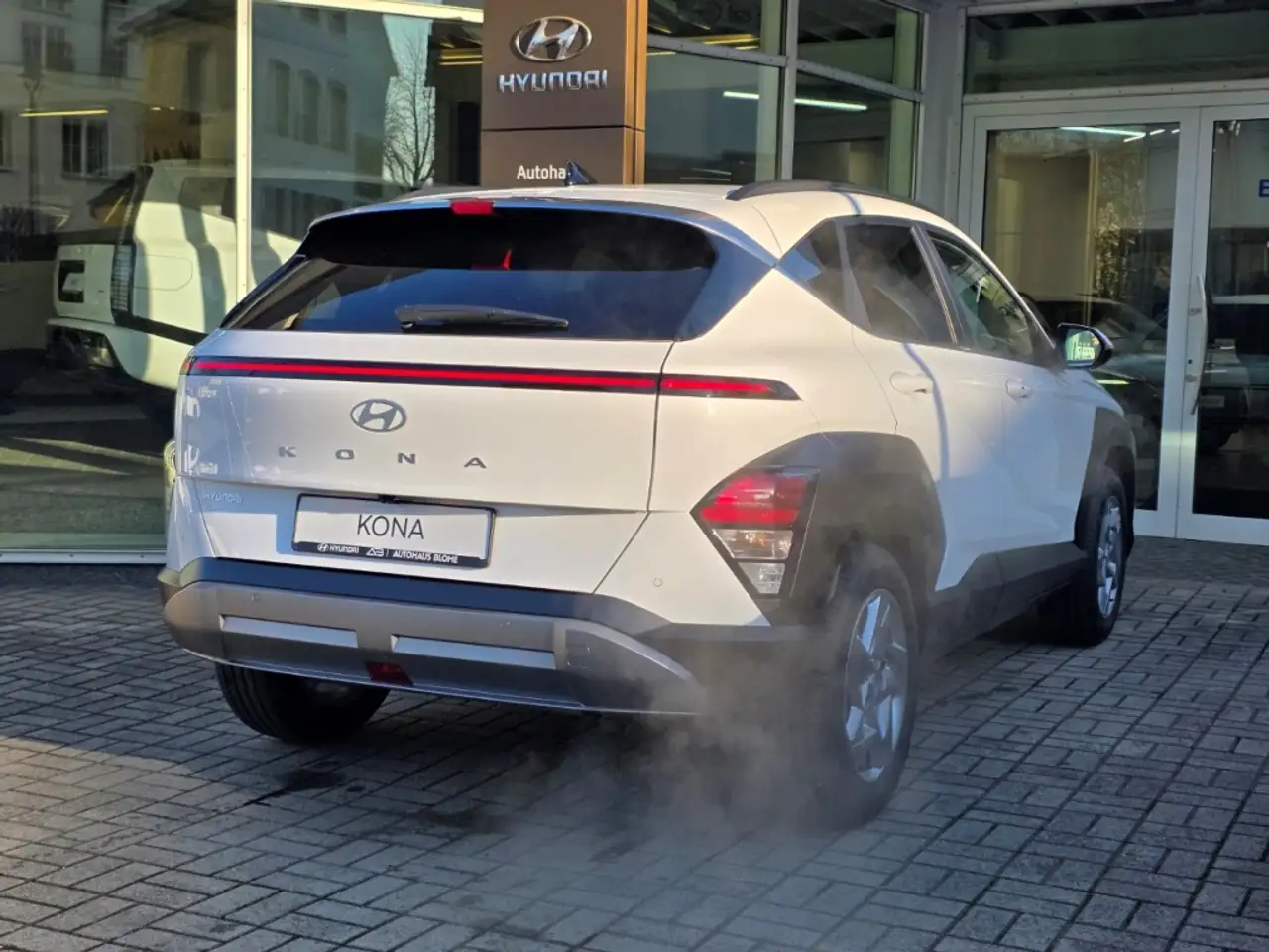Hyundai KONA 6