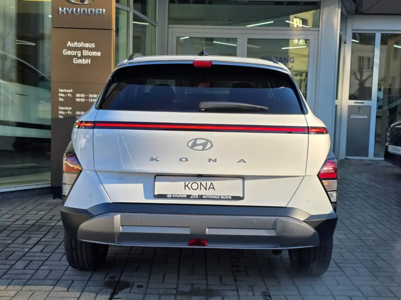 Hyundai KONA 7
