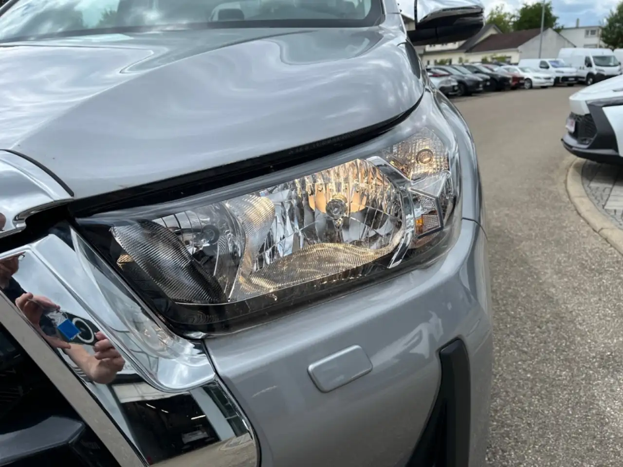Toyota Hilux 7