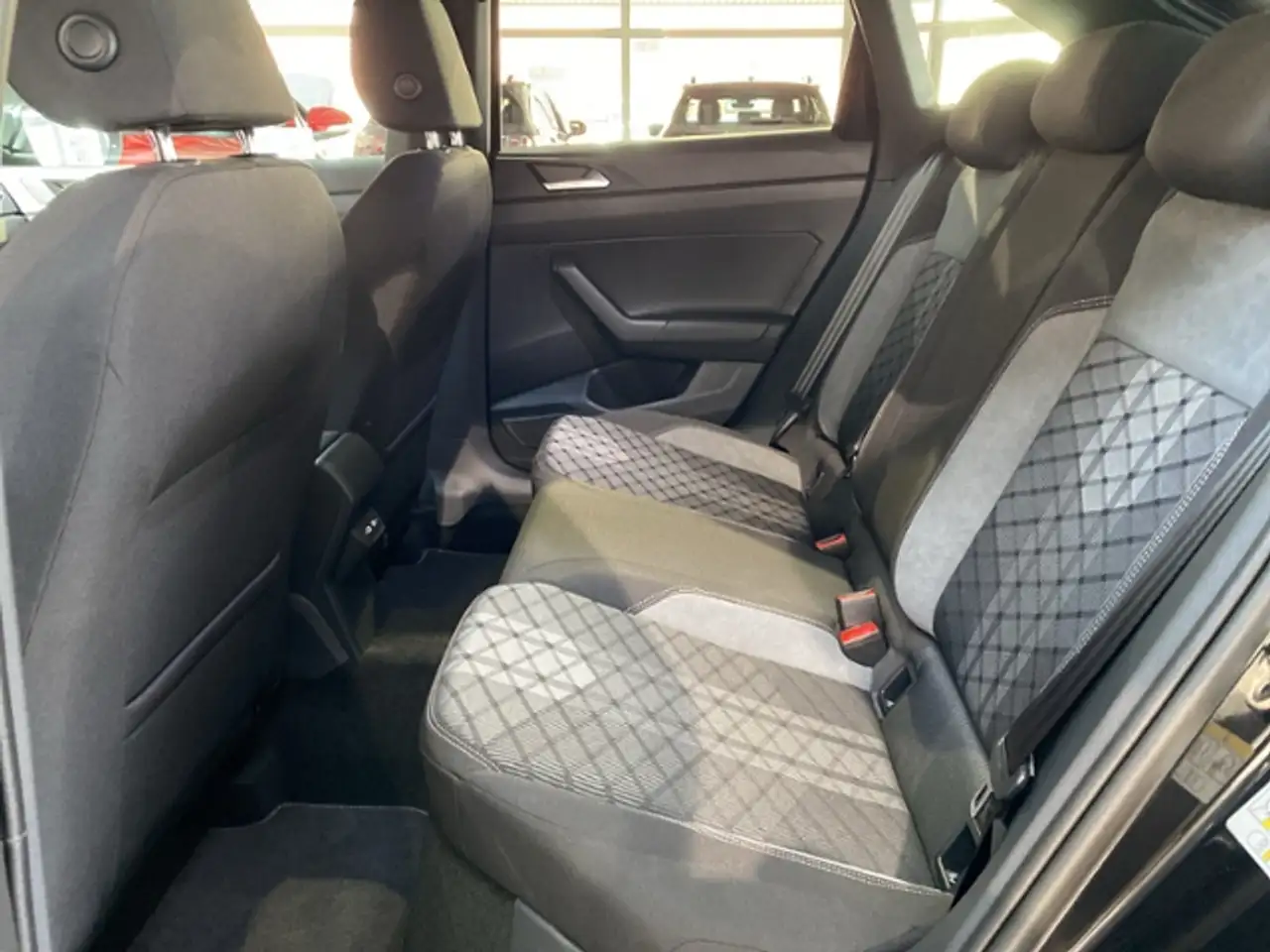 Volkswagen Taigo 10