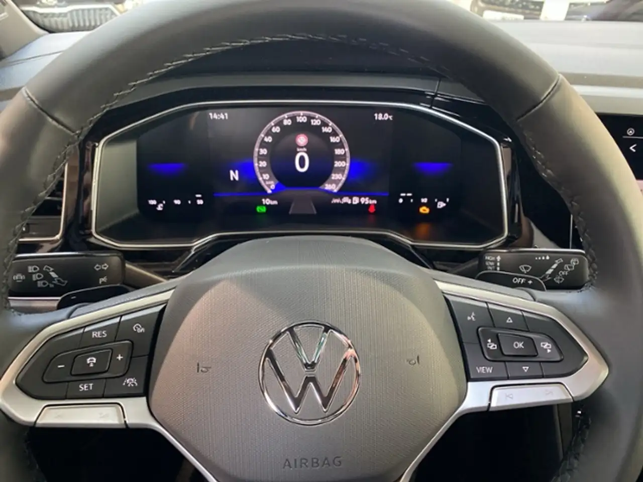 Volkswagen Taigo 14