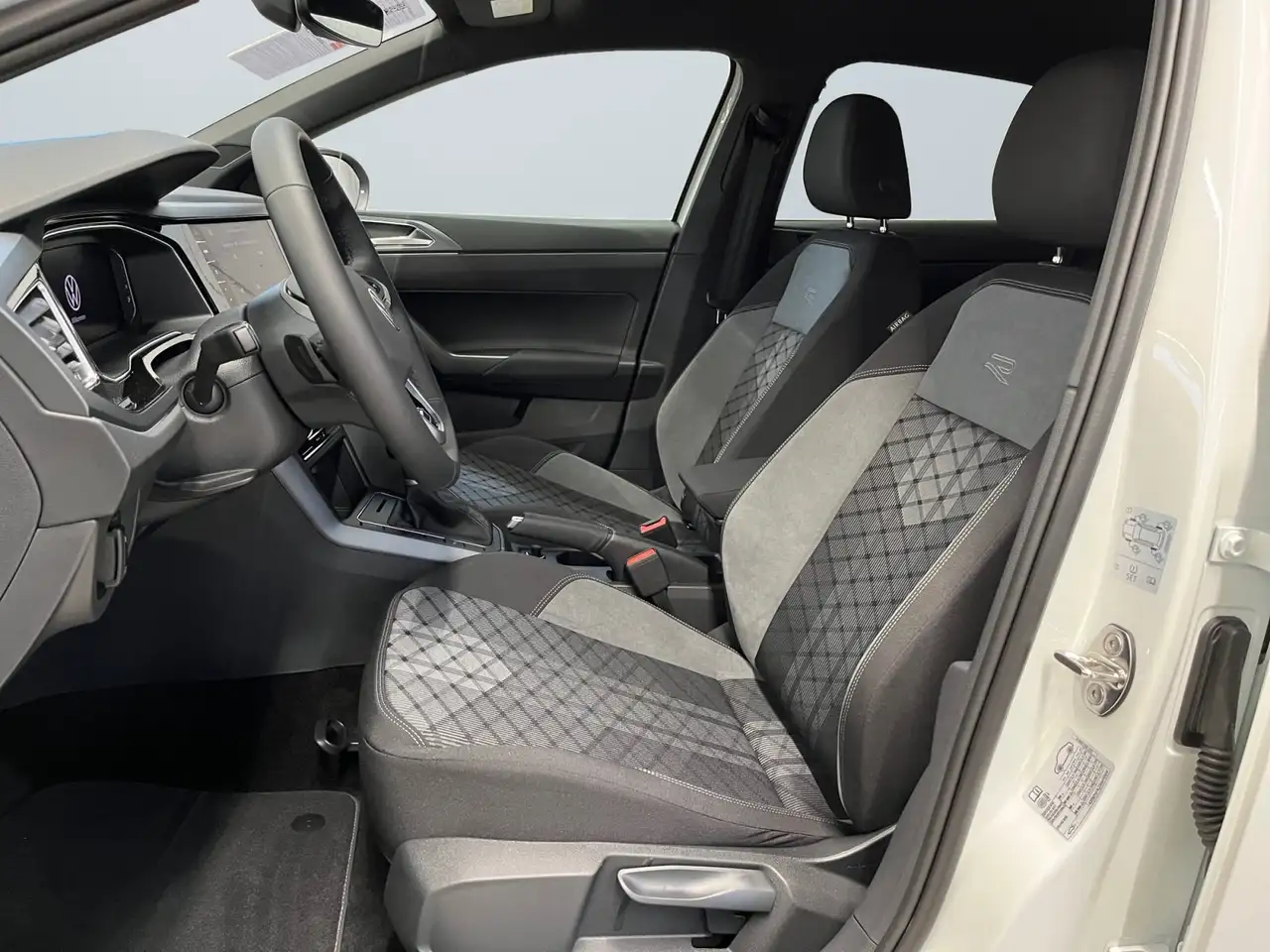 Volkswagen Taigo 7