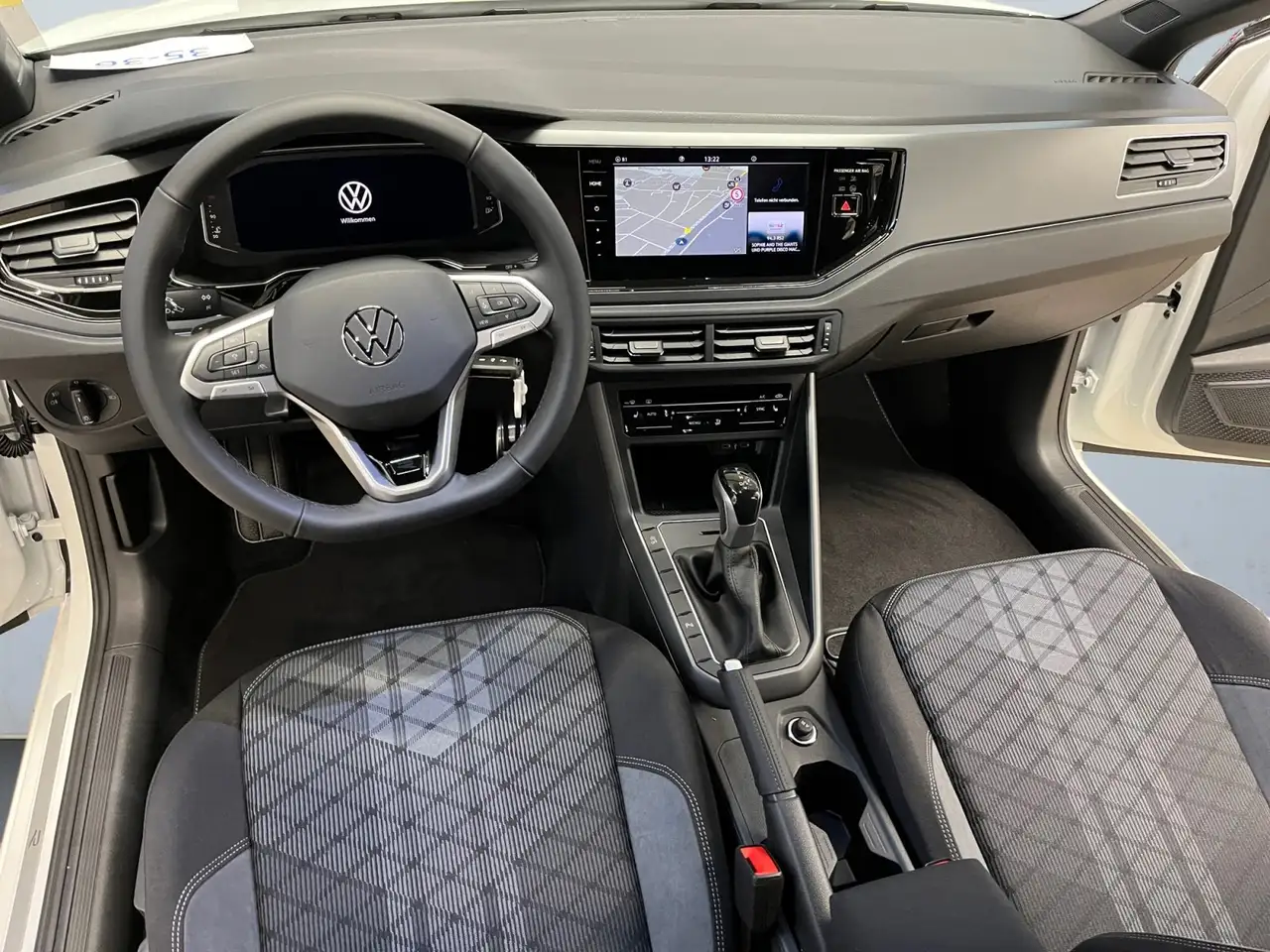 Volkswagen Taigo 8