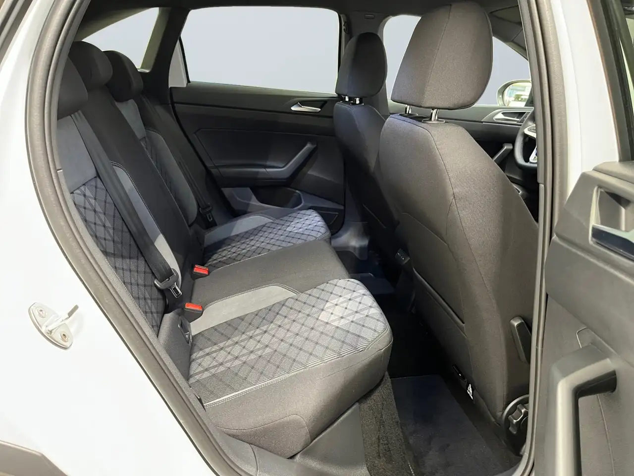 Volkswagen Taigo 11