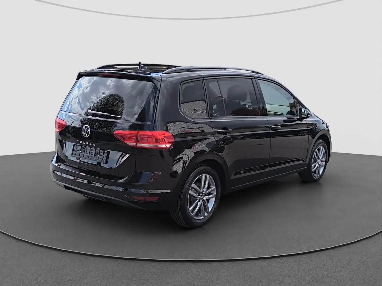 Volkswagen Touran 10