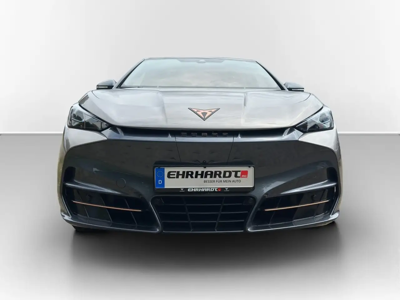 Cupra Tavascan 2