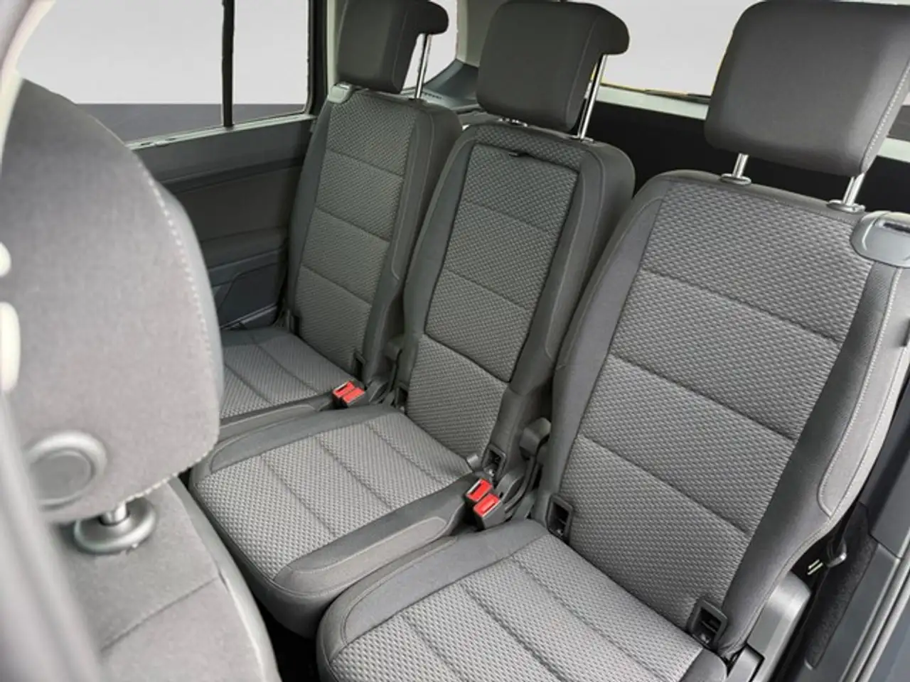 Volkswagen Touran 16