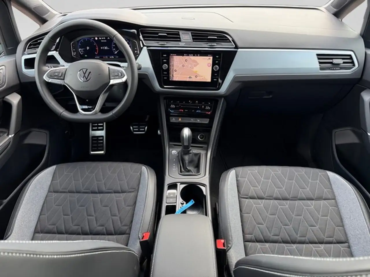 Volkswagen Touran 12