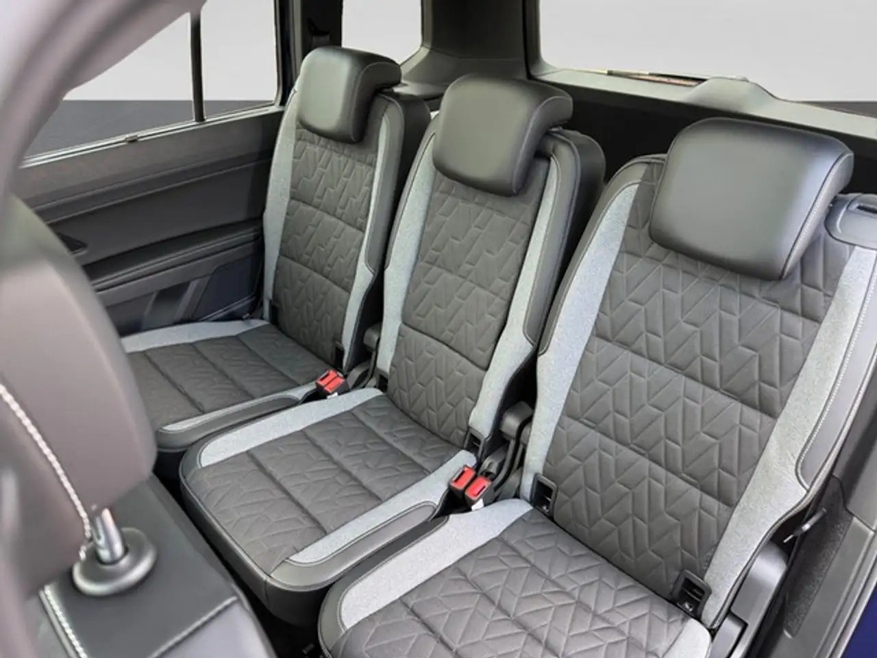Volkswagen Touran 16