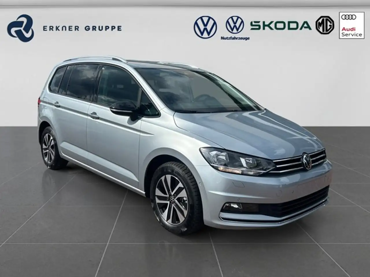 Volkswagen Touran 7