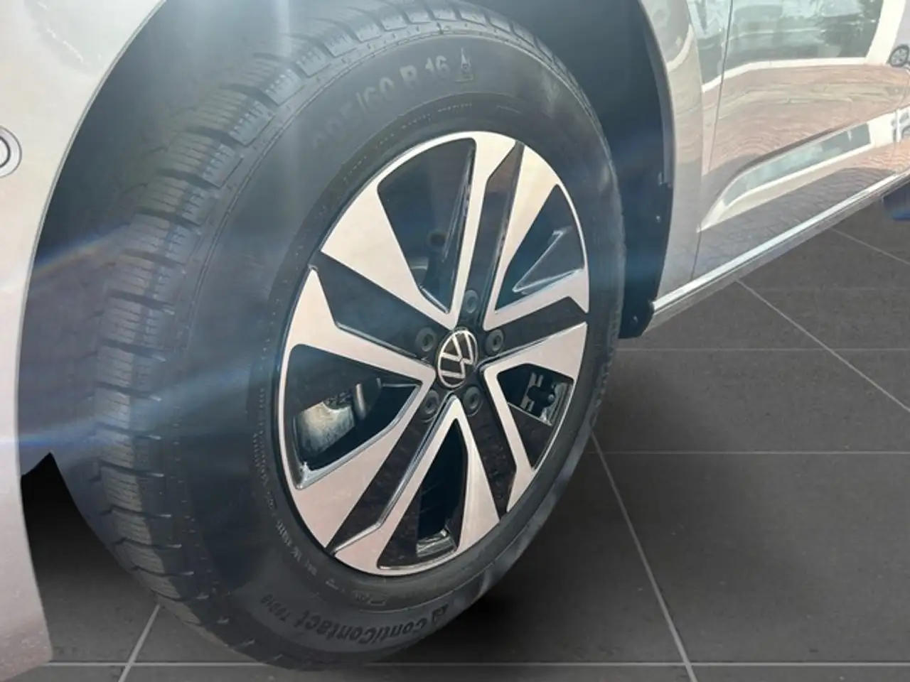 Volkswagen Touran 9