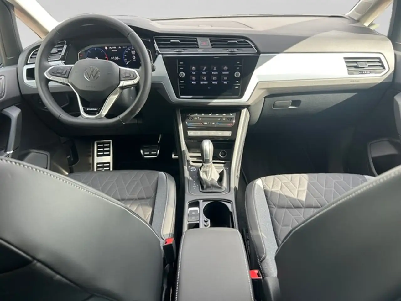 Volkswagen Touran 12