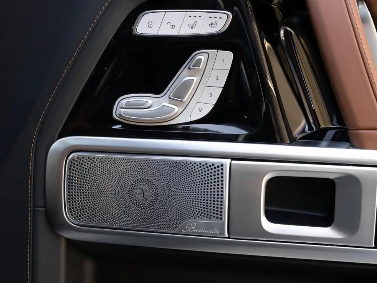 Mercedes-Benz G 63 9