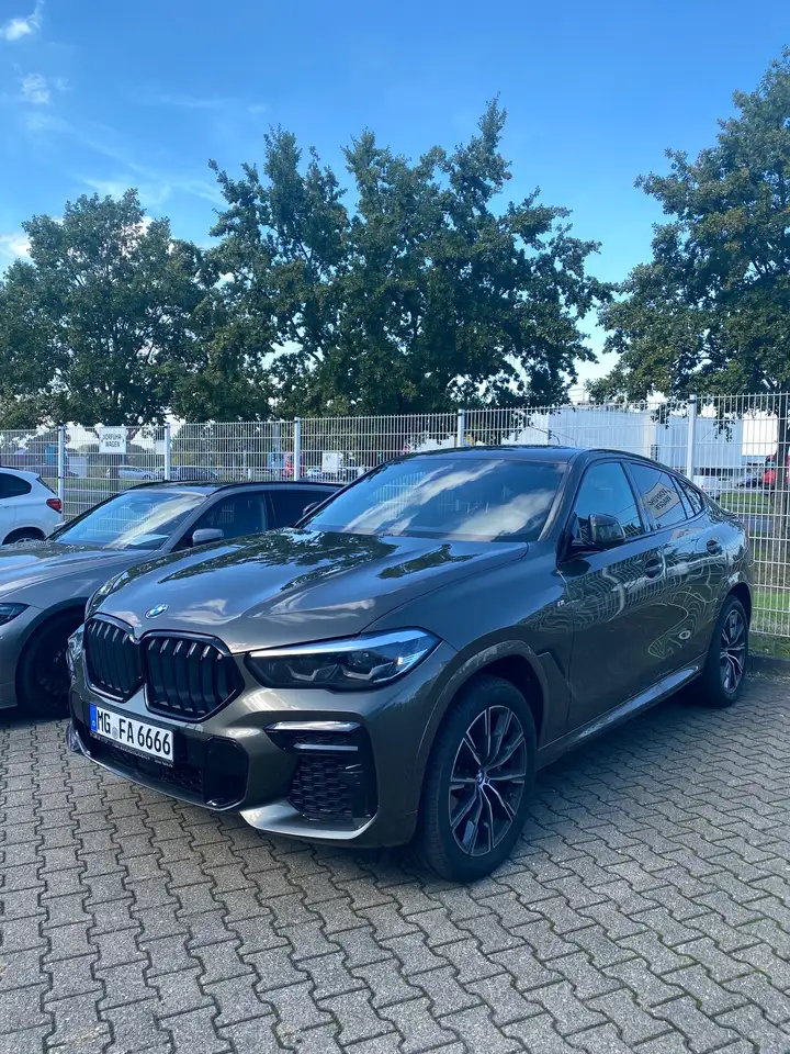 BMW X6 9