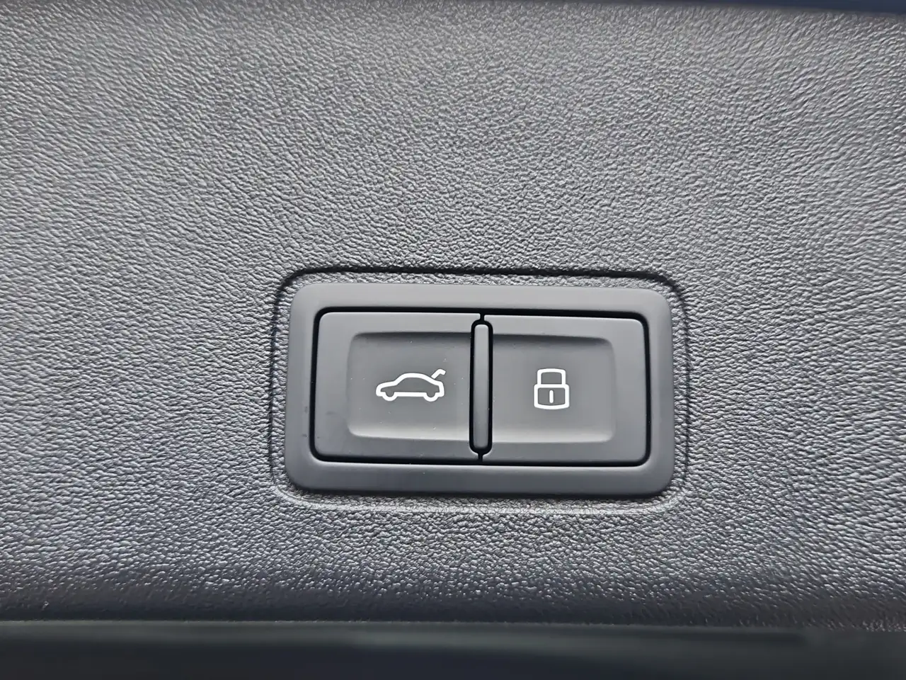 Audi Q3 14