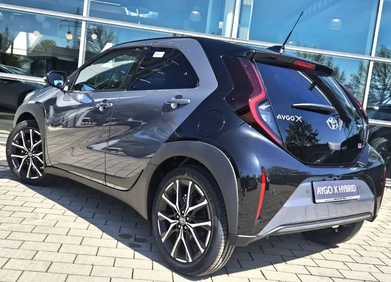Toyota Aygo X 4