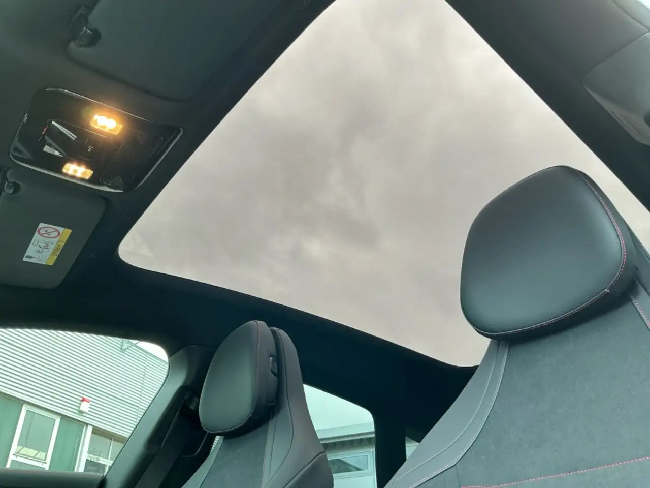 Mercedes-Benz CLA 250 14