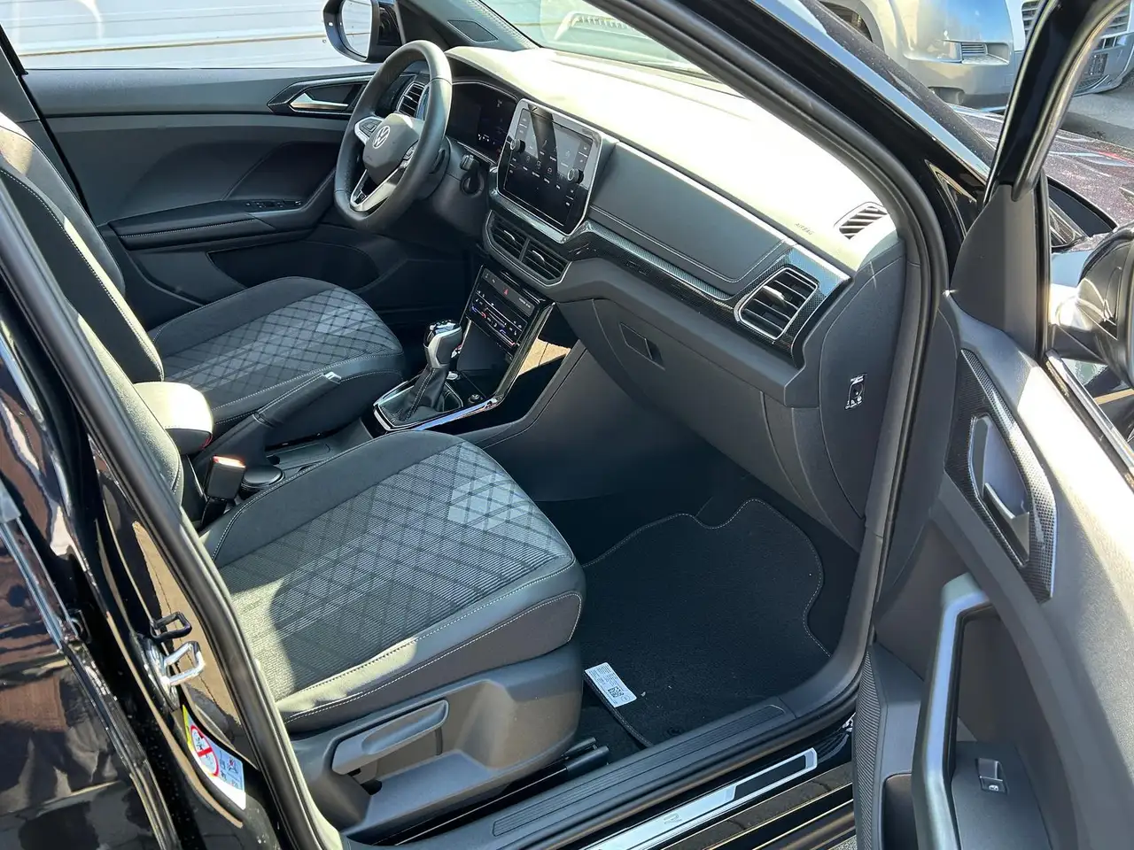 Volkswagen T-Cross 10