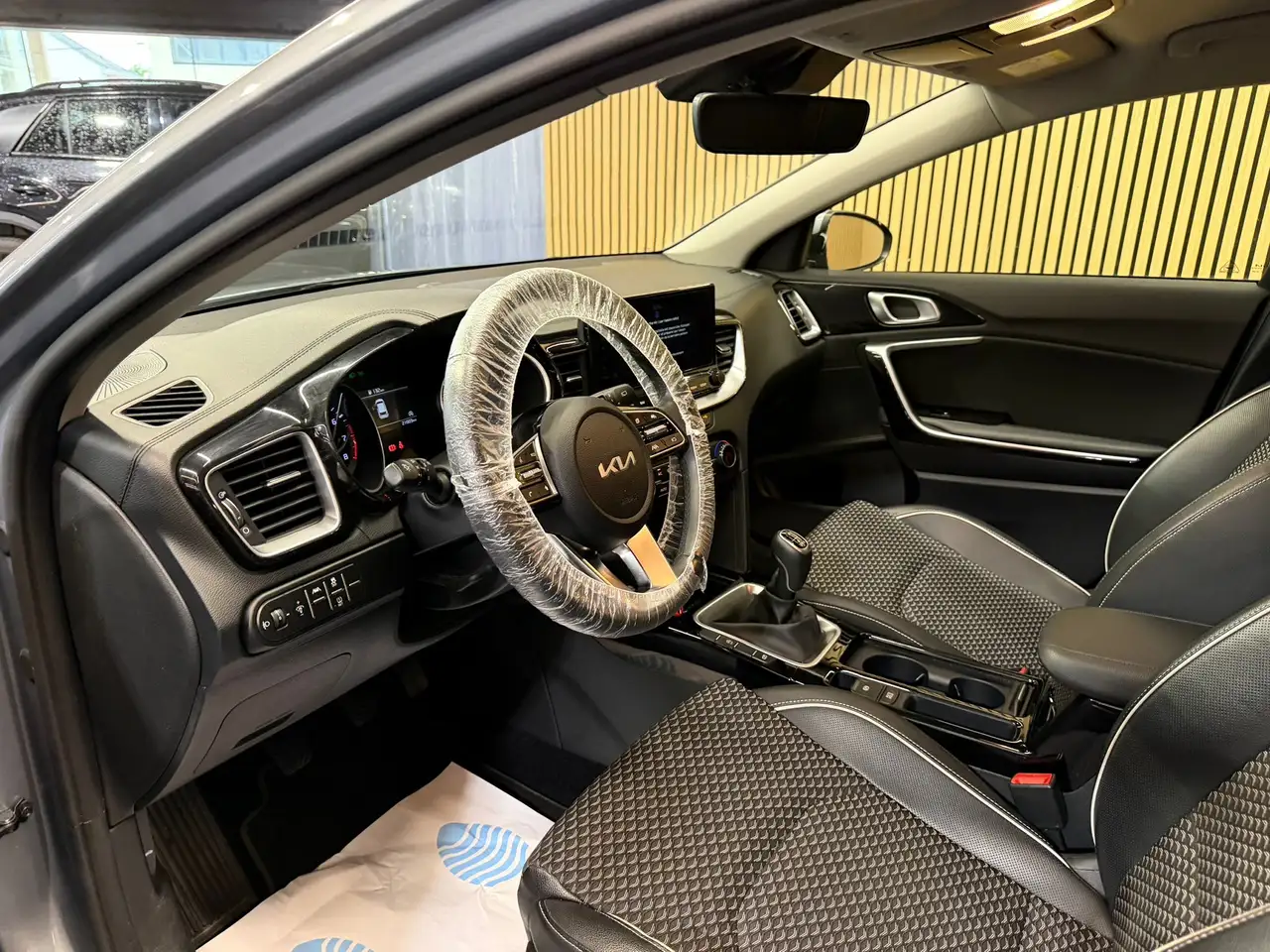 Kia Ceed 8