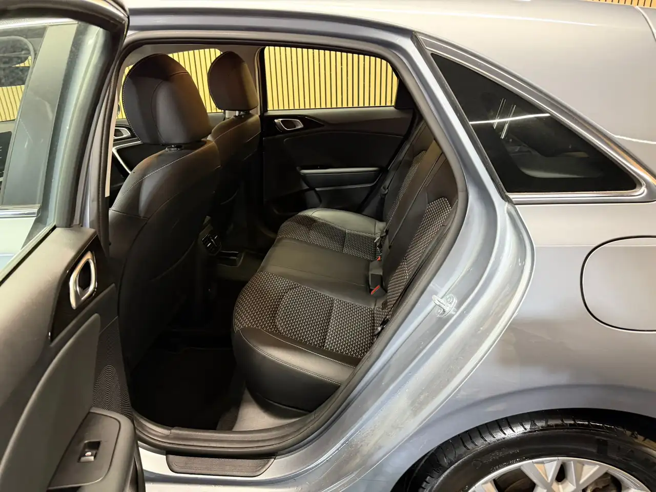 Kia Ceed 10