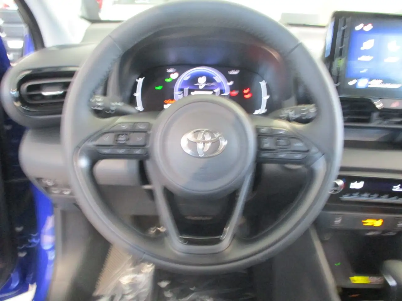Toyota Yaris 8