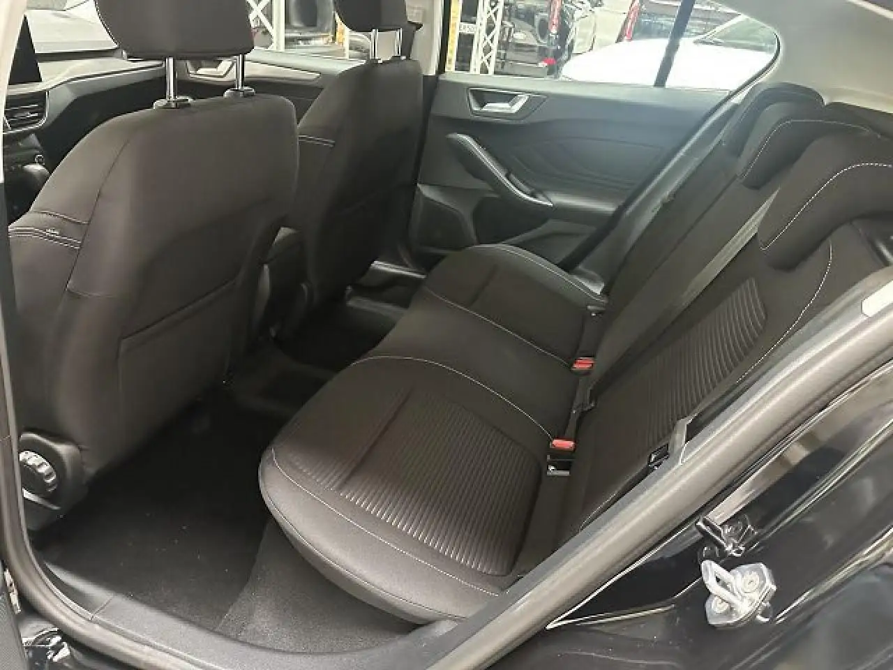 Ford Focus 6