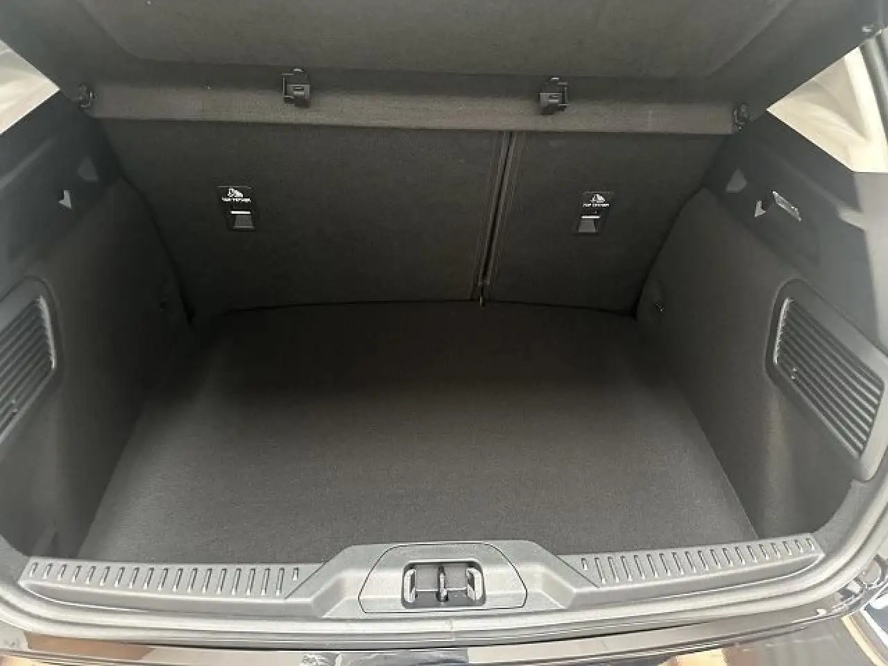 Ford Focus 8