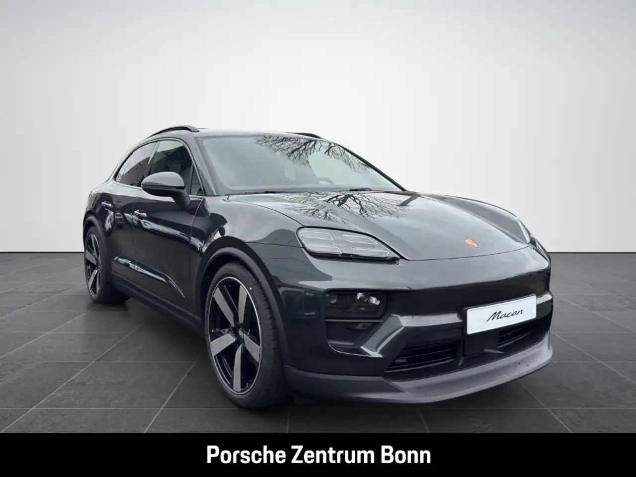 Porsche Macan 3