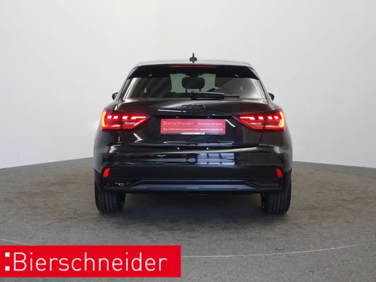 Audi A1 6
