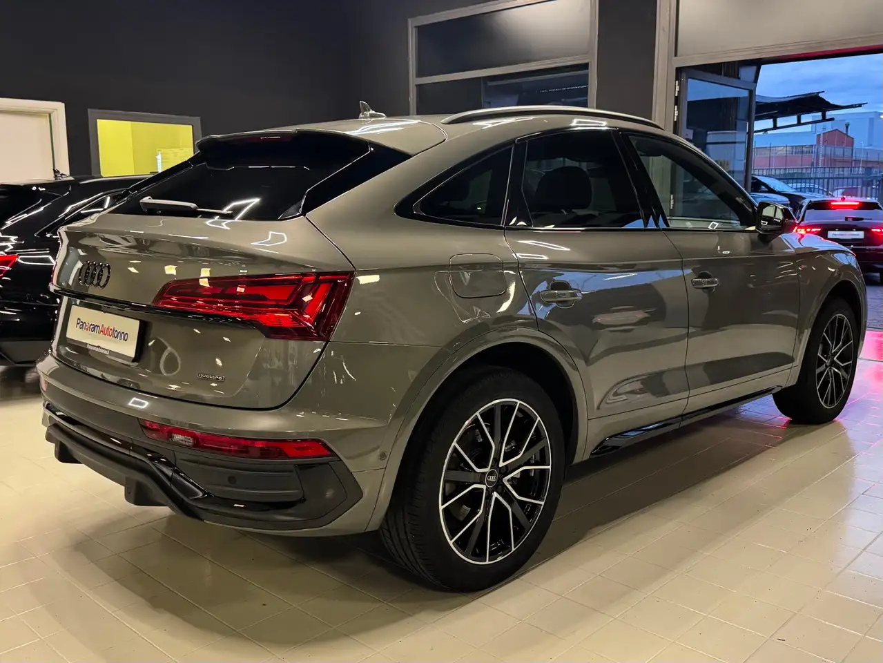 Audi Q5 5