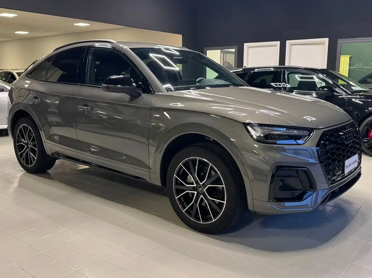 Audi Q5 6