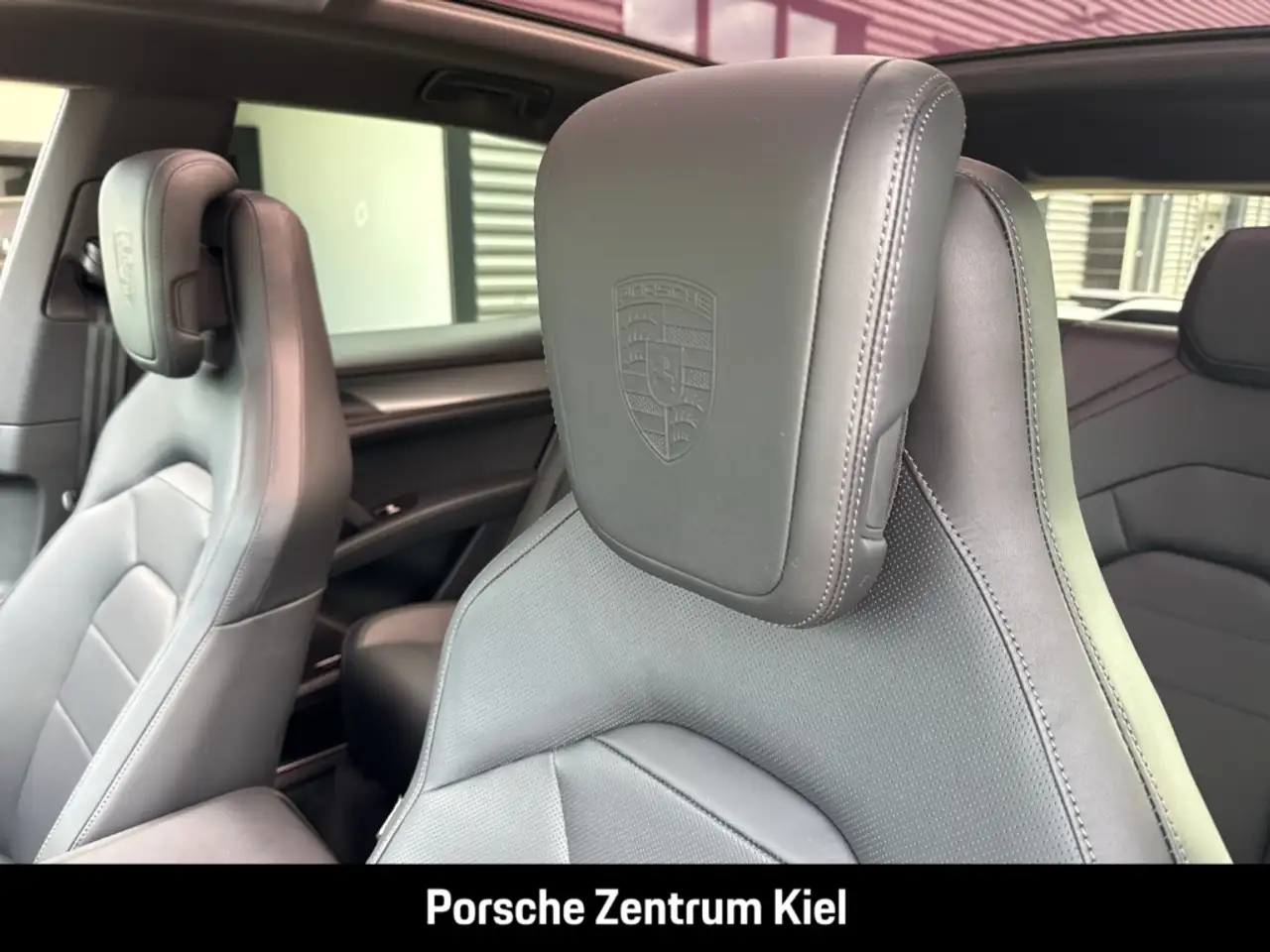 Porsche Cayenne 8