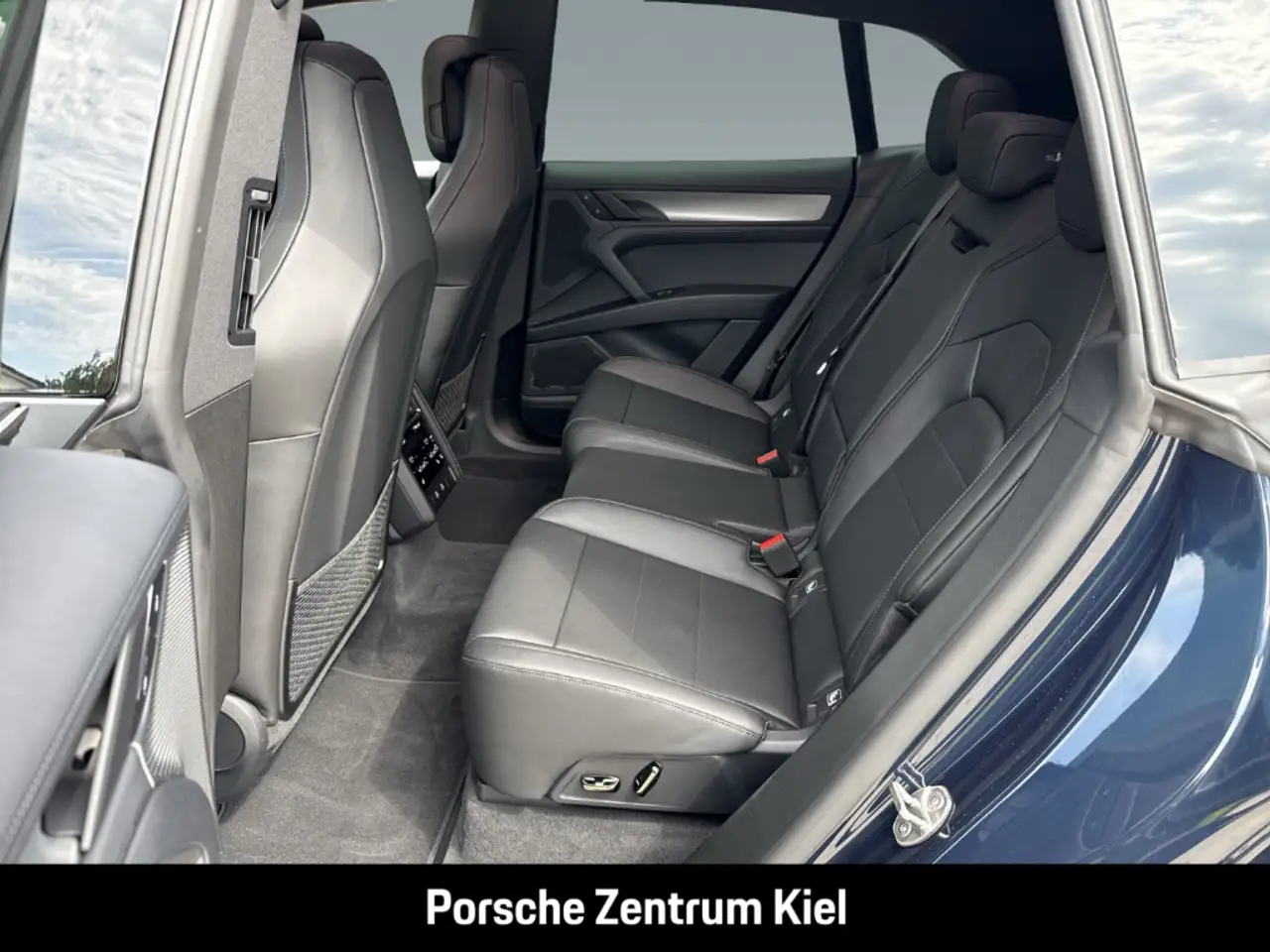 Porsche Cayenne 9