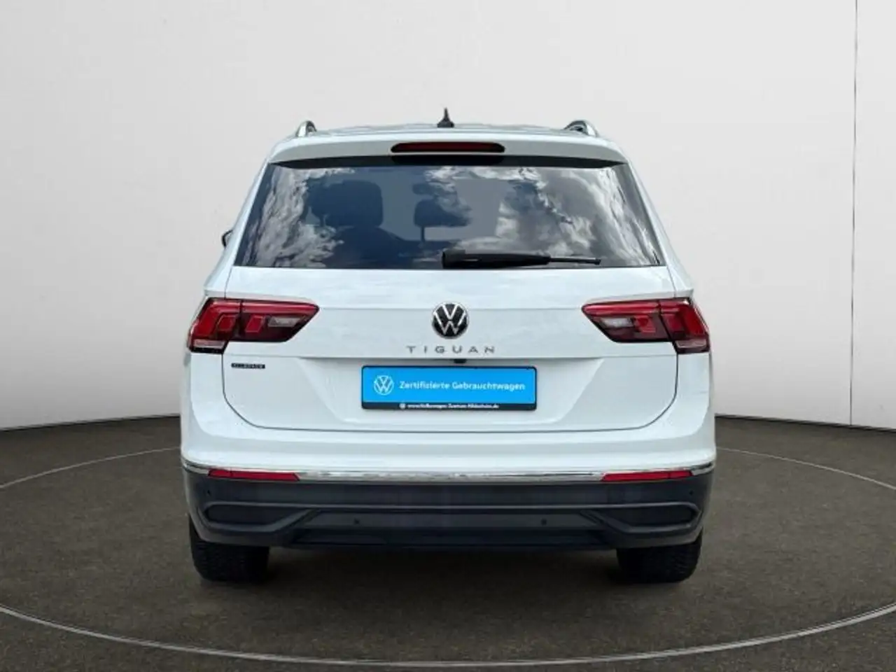 Volkswagen Tiguan 4
