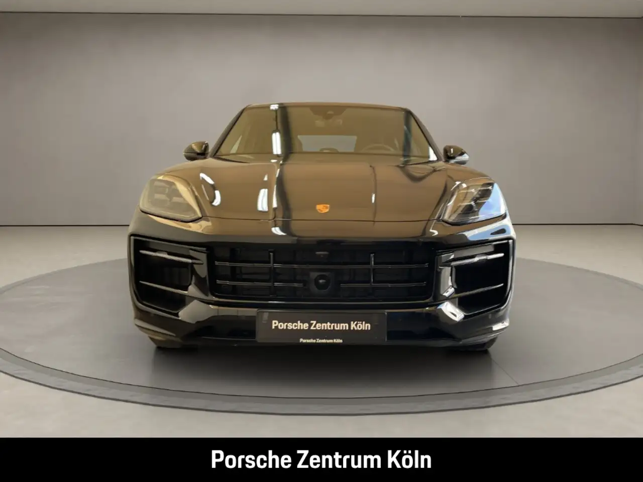 Porsche Cayenne 8