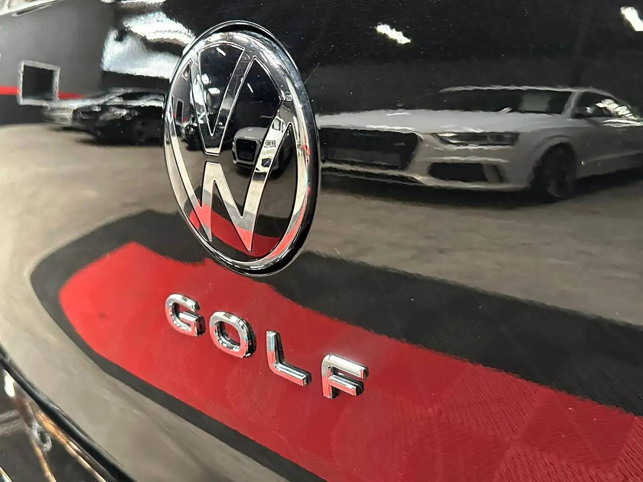 Volkswagen Golf 11