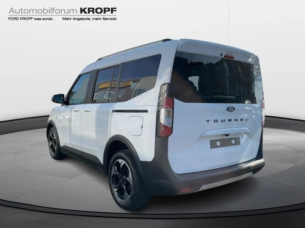 Ford Tourneo 3