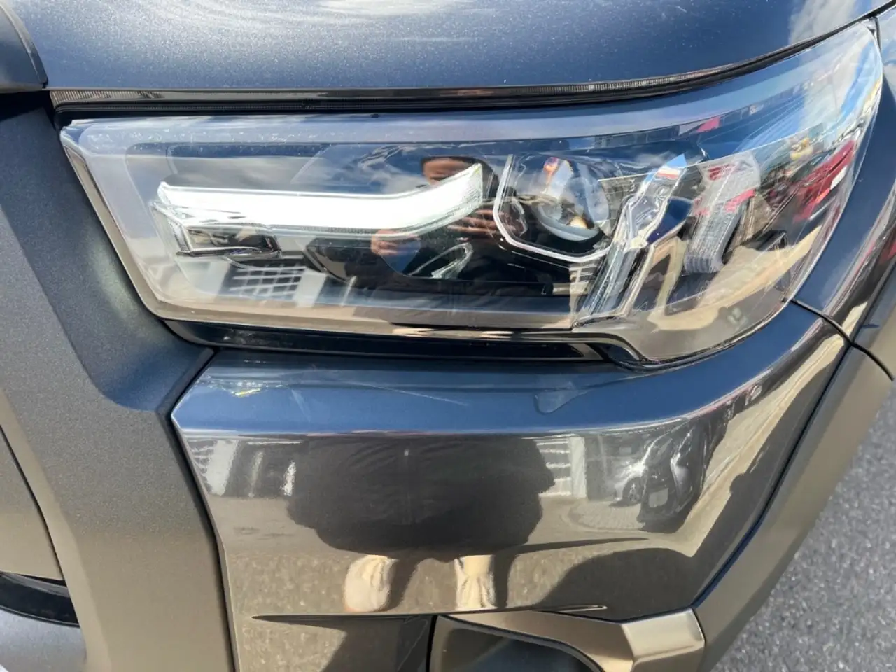 Toyota Hilux 6