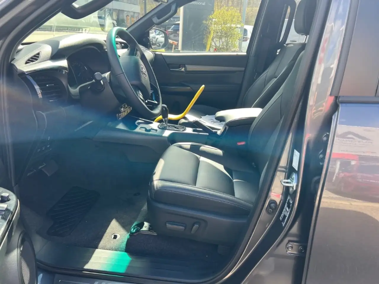 Toyota Hilux 11