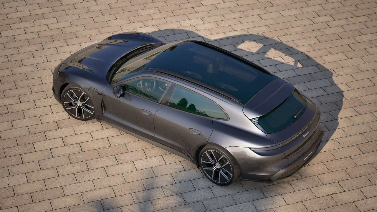 Porsche Taycan 4