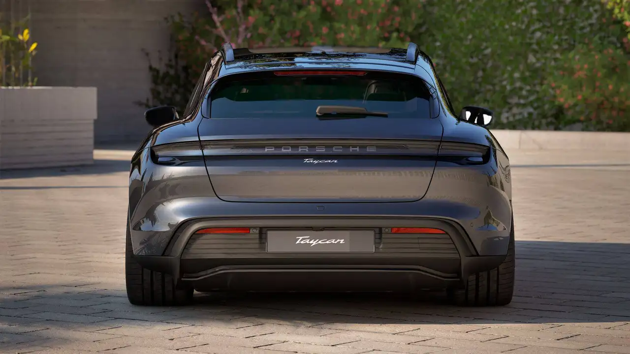 Porsche Taycan 7
