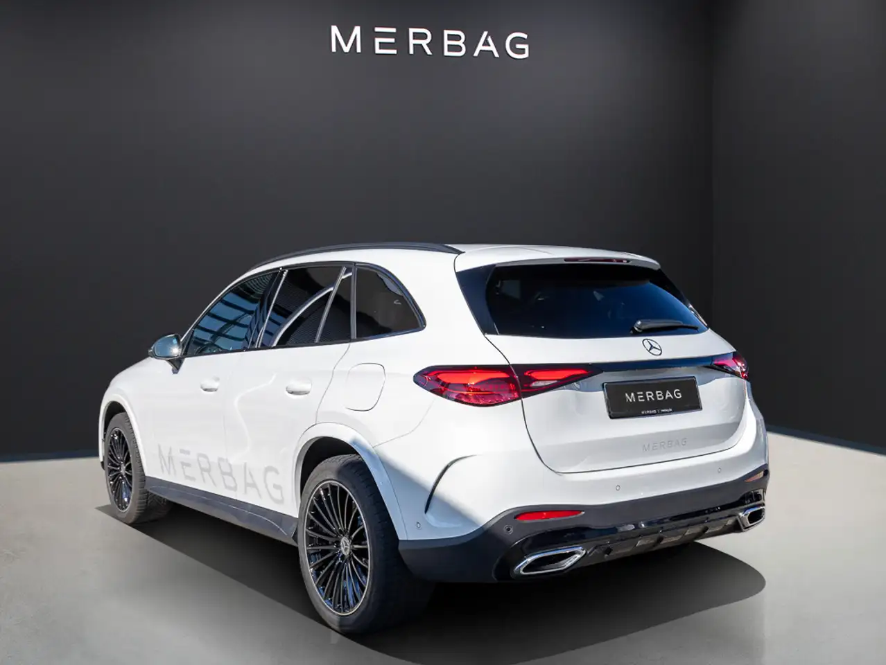 Mercedes-Benz GLC 300 2