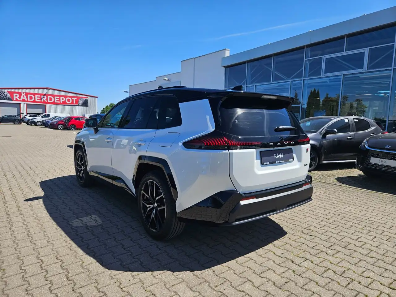 Toyota RAV4 6