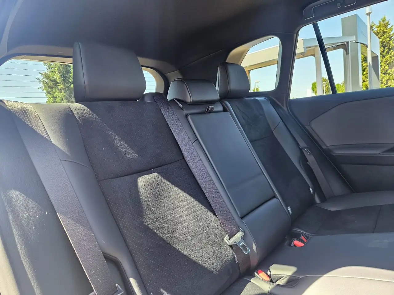 Toyota RAV4 13