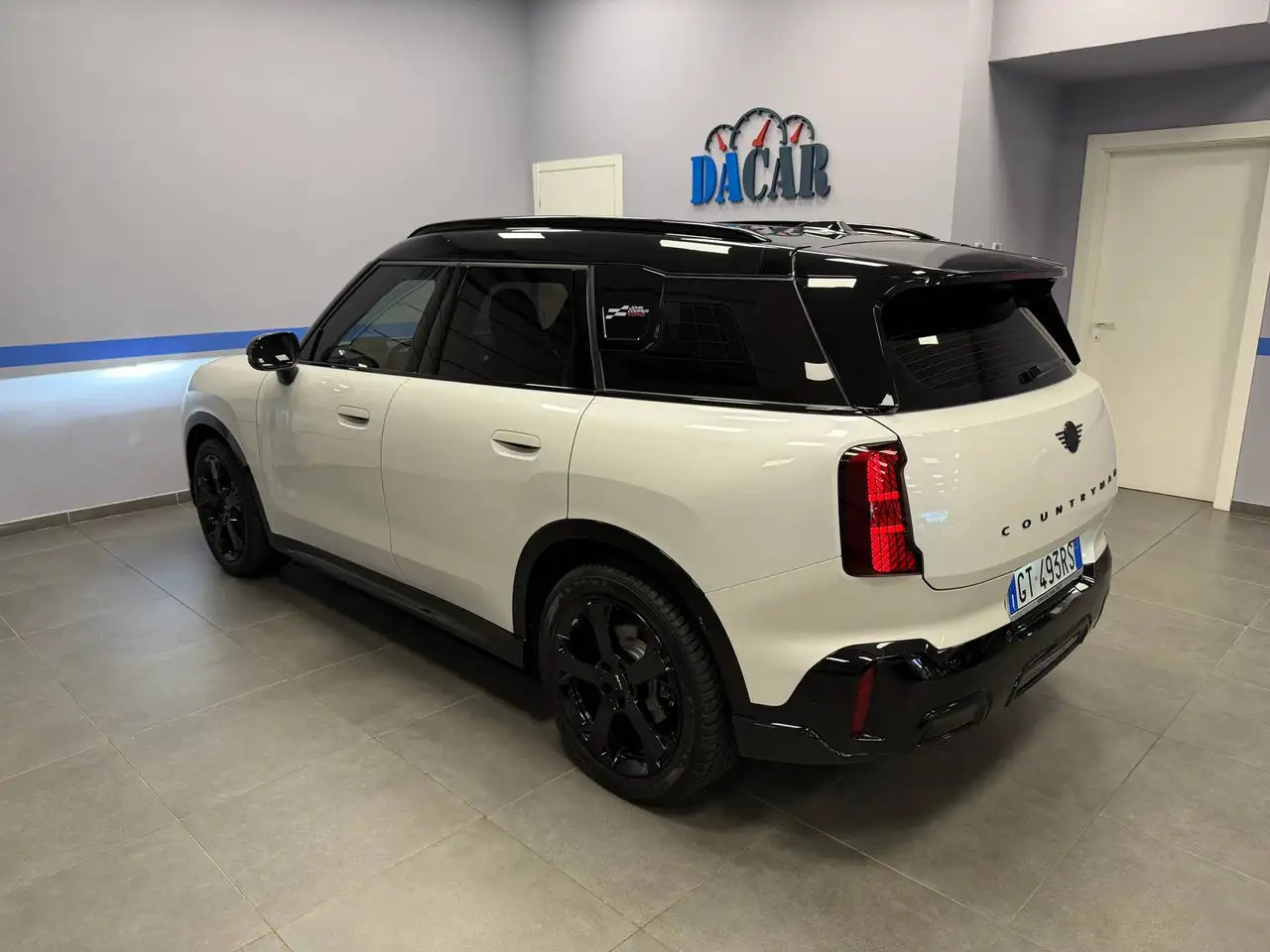 Mini John 4